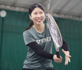 中村 香里 コーチ